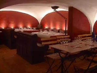 B&B Lady Jane Brugge Oda ve Kahvaltı