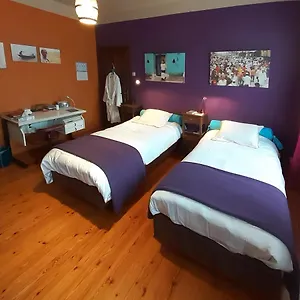 E48 Bed and breakfast